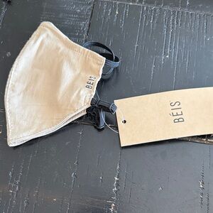 BÉIS Beige Travel Face Mask (Adjustable Ear Loops)